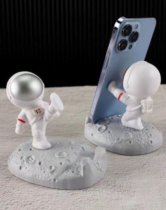 Nordic Style Astronaut Mobile Phone Stand Holder