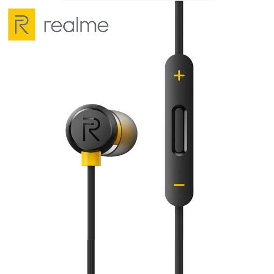 Wired Earphones with Mic & Magnetic Design: Clear Audio & Convenient Calls