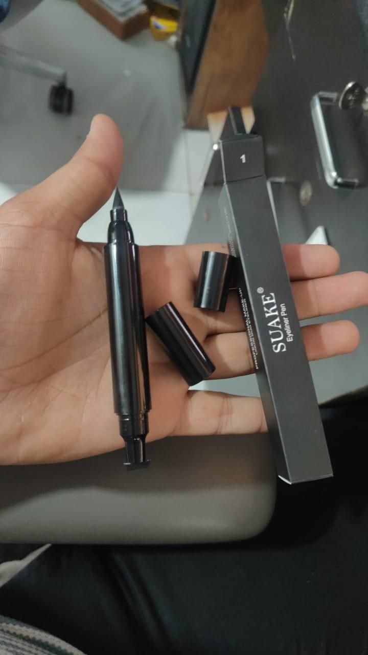 Eye Liner and Wing Stamp – 2-in-1 Precision Tool (Black | Pack of 1)